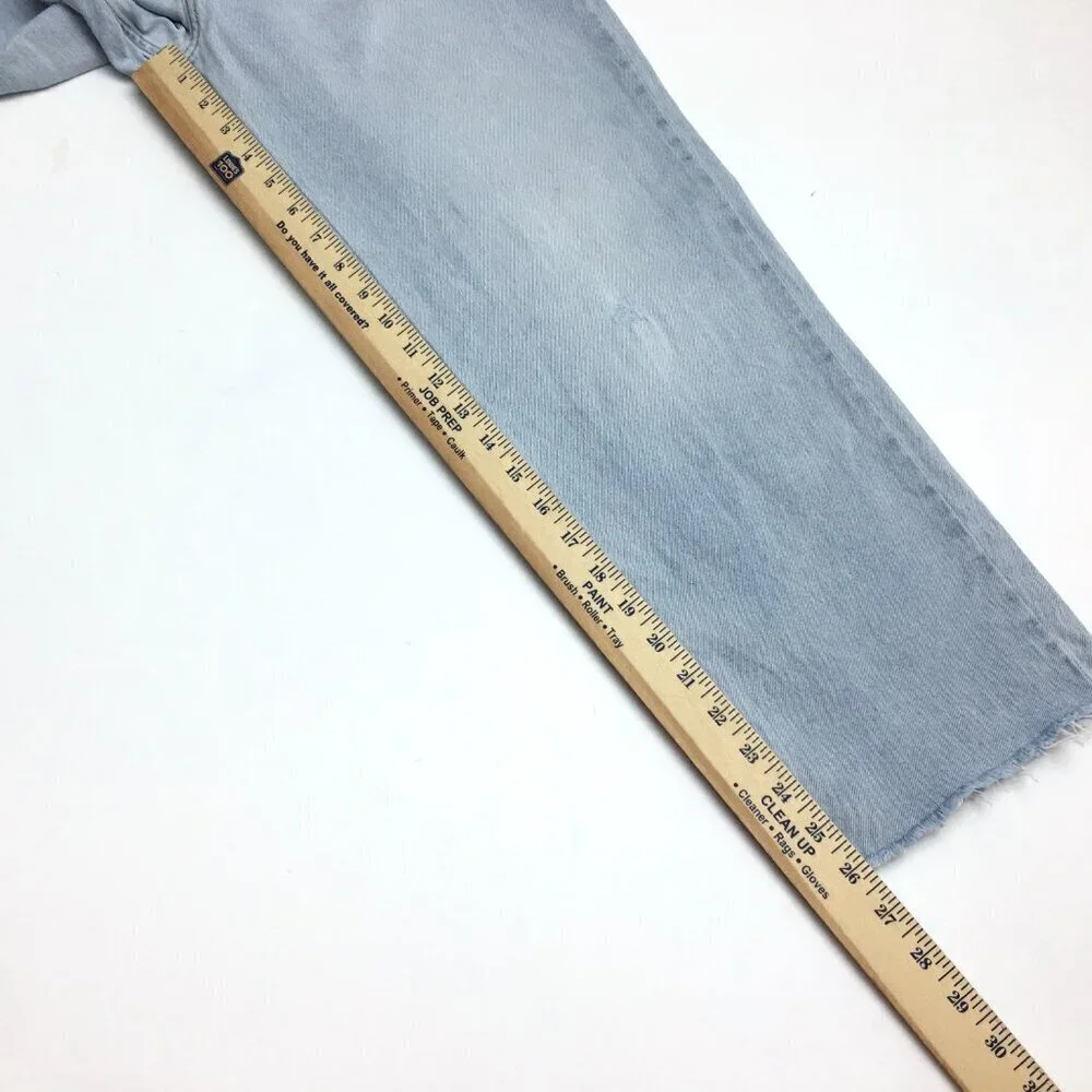 Elizabeth and James Jeans High Rise Crop Frayed Hems Stretch size 14 length 26